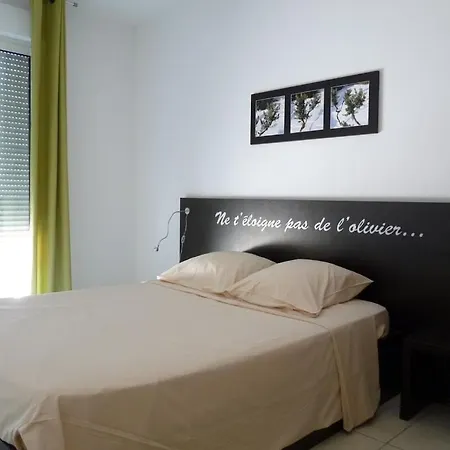 Курортный комплекс Chateau De Jouarres 2p4 Mezzanine *